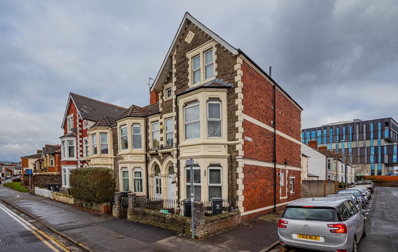 Colum Road, Cathays, Cardiff - Image 1